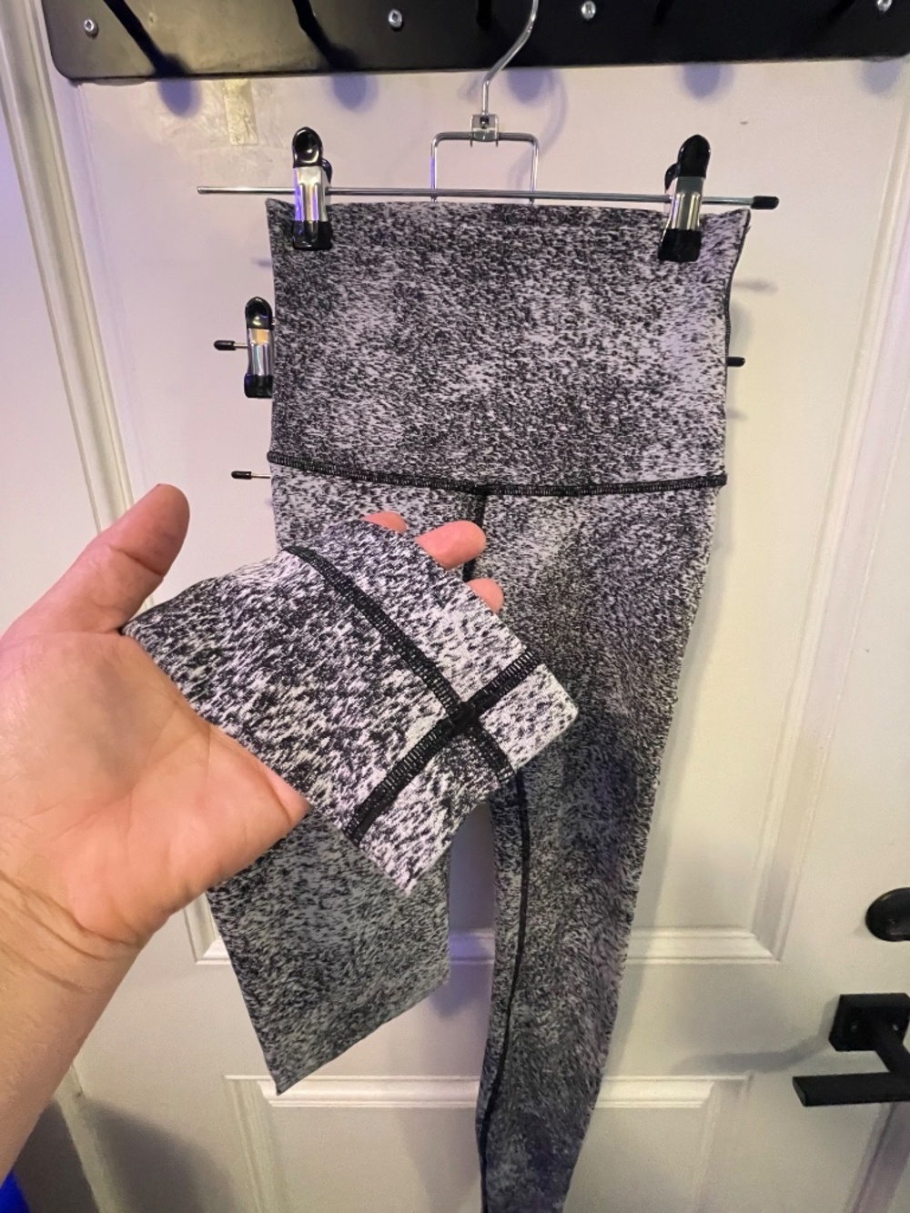 LULULEMON WUNDER UNDER PANT (Hi-Rise) Luon Spray Jacquard White Black - Picture 5 of 7